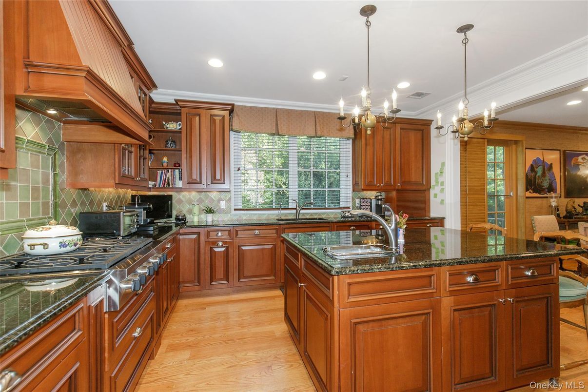 Chandelier, Interior, Kitchen, Pendant Lights, Recessed Lighting, Wood Texture Flooring