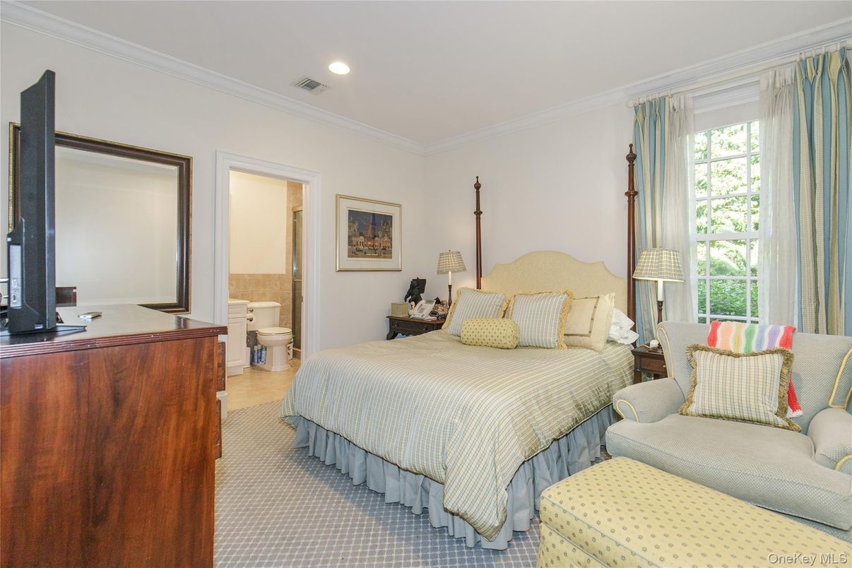 Bathroom, Bedroom, Interior, Recessed Lighting