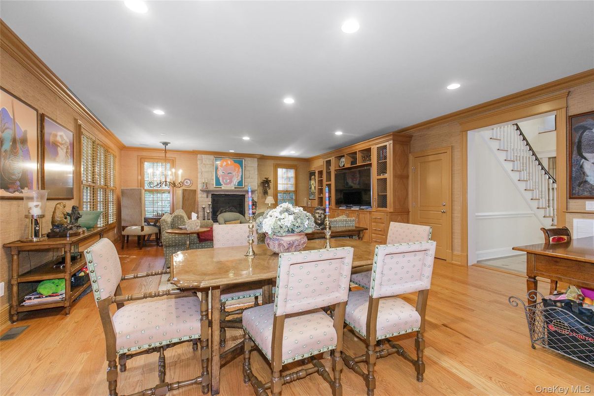 Dining room, Fireplace, Interior, Pendant Lights, Recessed Lighting, Wood Texture Flooring