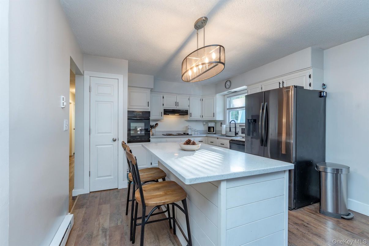Interior, Kitchen, Pendant Lights, Stainless Steel Appliances, Wood Texture Flooring