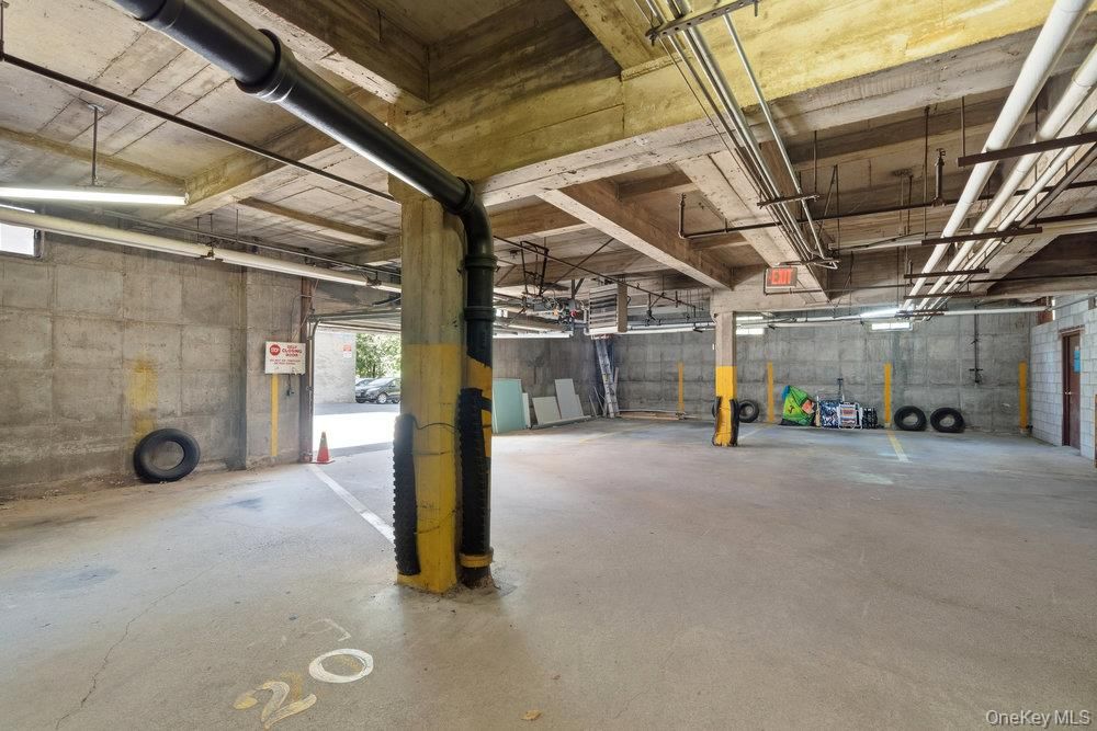 Garage, Interior, Stone Walls