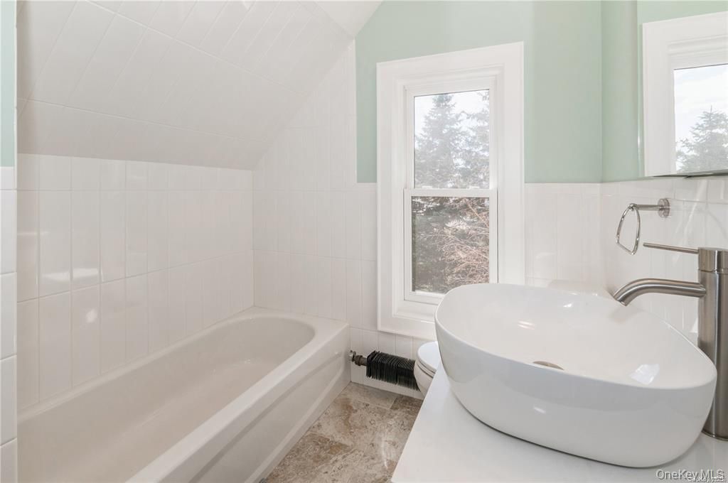 Bathroom, Free Standing Baths, Interior