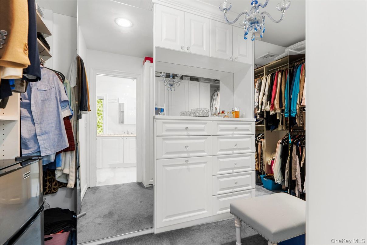 Interior, Recessed Lighting, Walk-in Closets