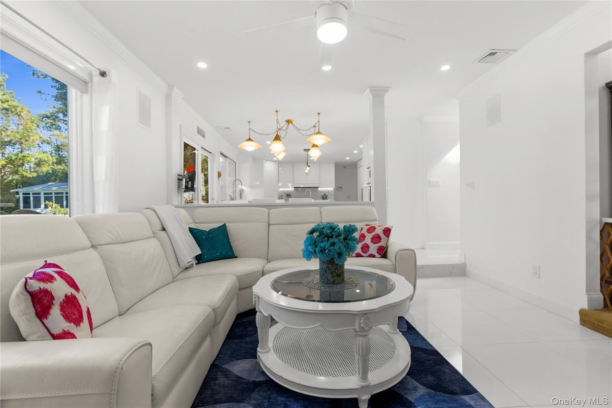 Interior, Kitchen, Living room, Recessed Lighting