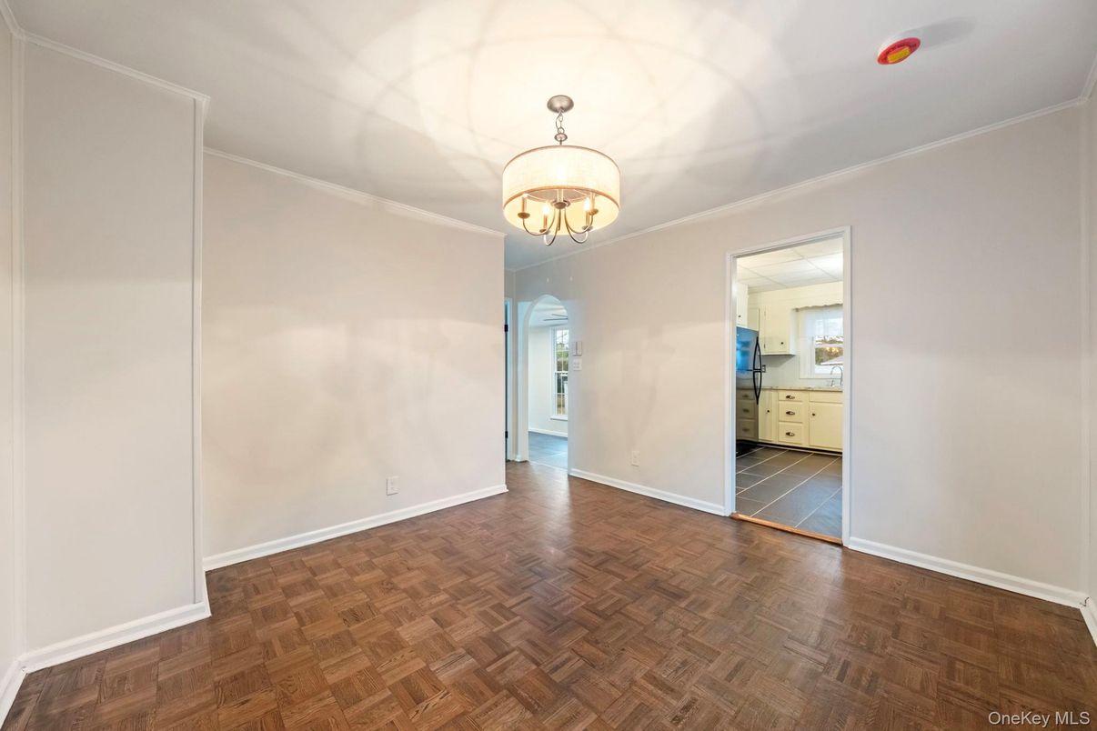 Chandelier, Empty room, Interior, Wood Texture Flooring
