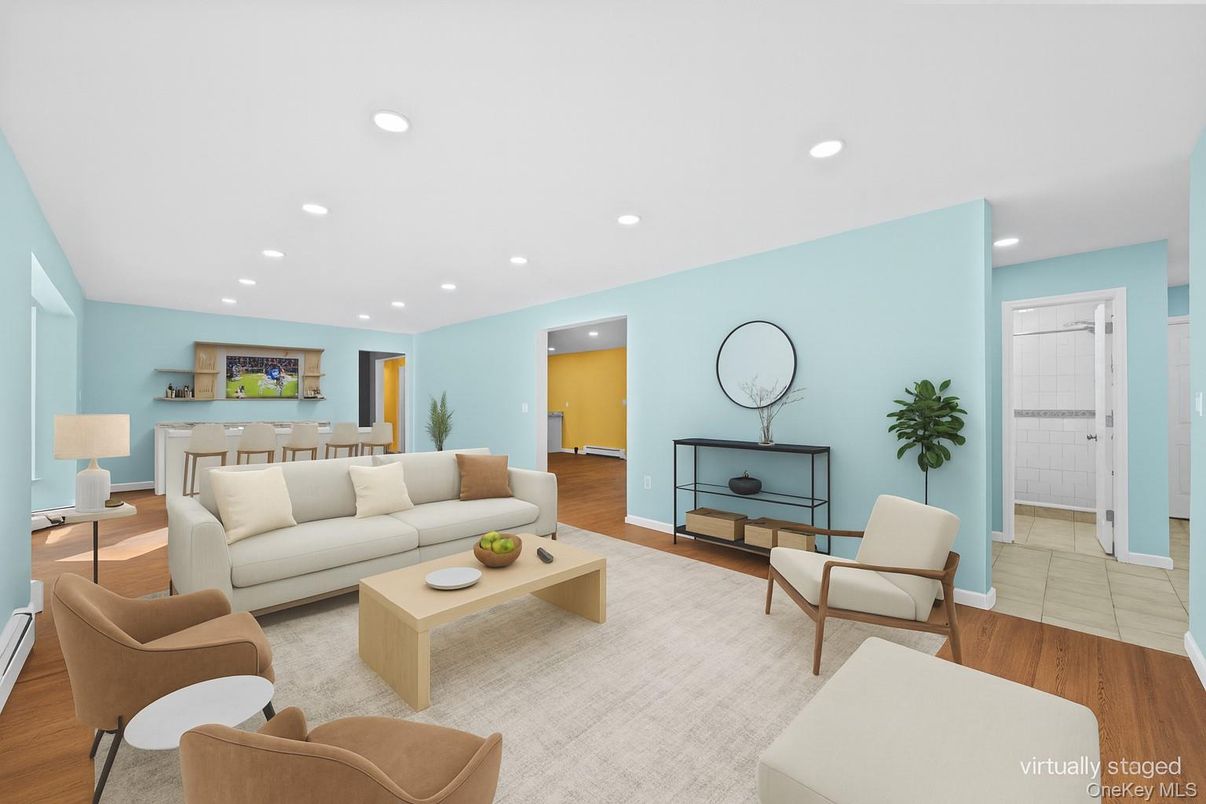 Interior, Living room, Recessed Lighting, Wood Texture Flooring