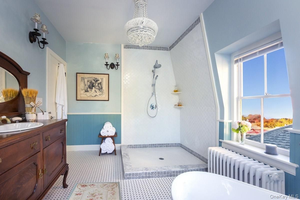Bathroom, Chandelier, Interior