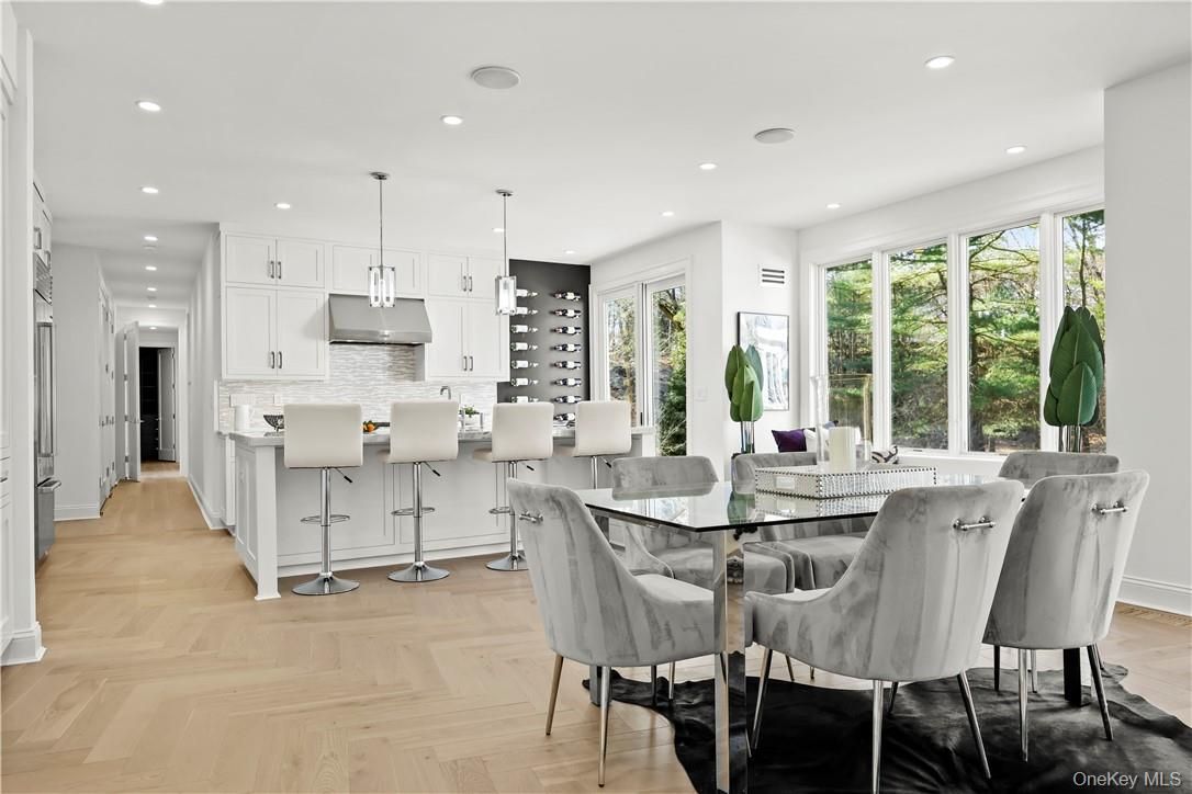 Dining room, Interior, Kitchen, Pendant Lights, Recessed Lighting, Wood Texture Flooring