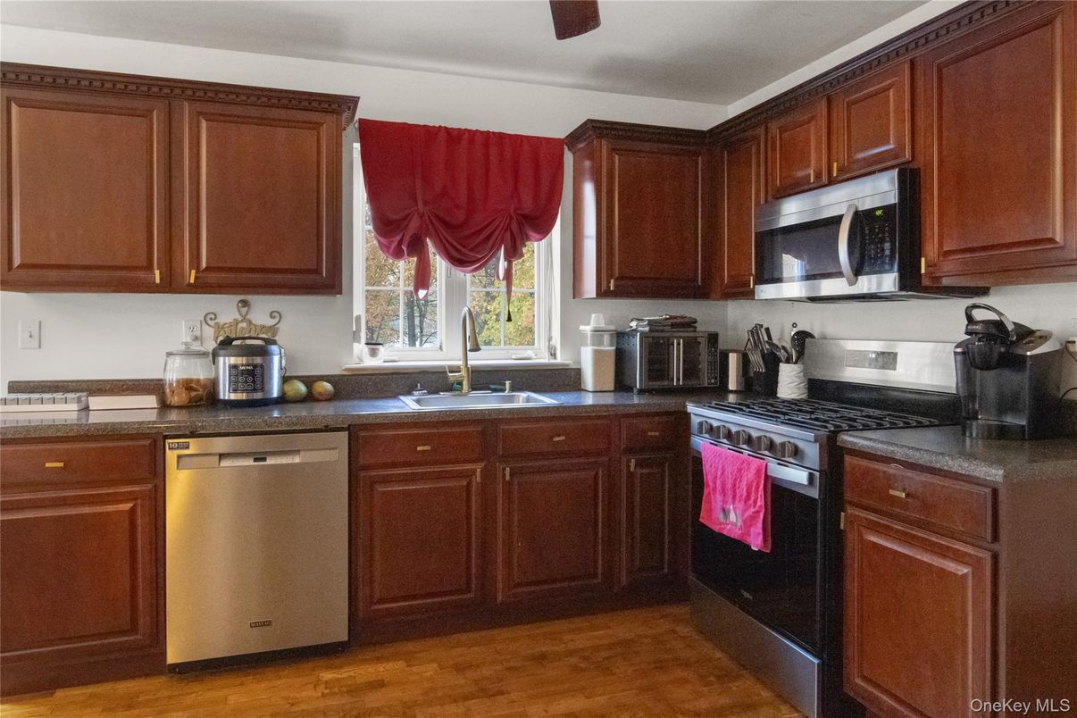 DE Listing image placeholder