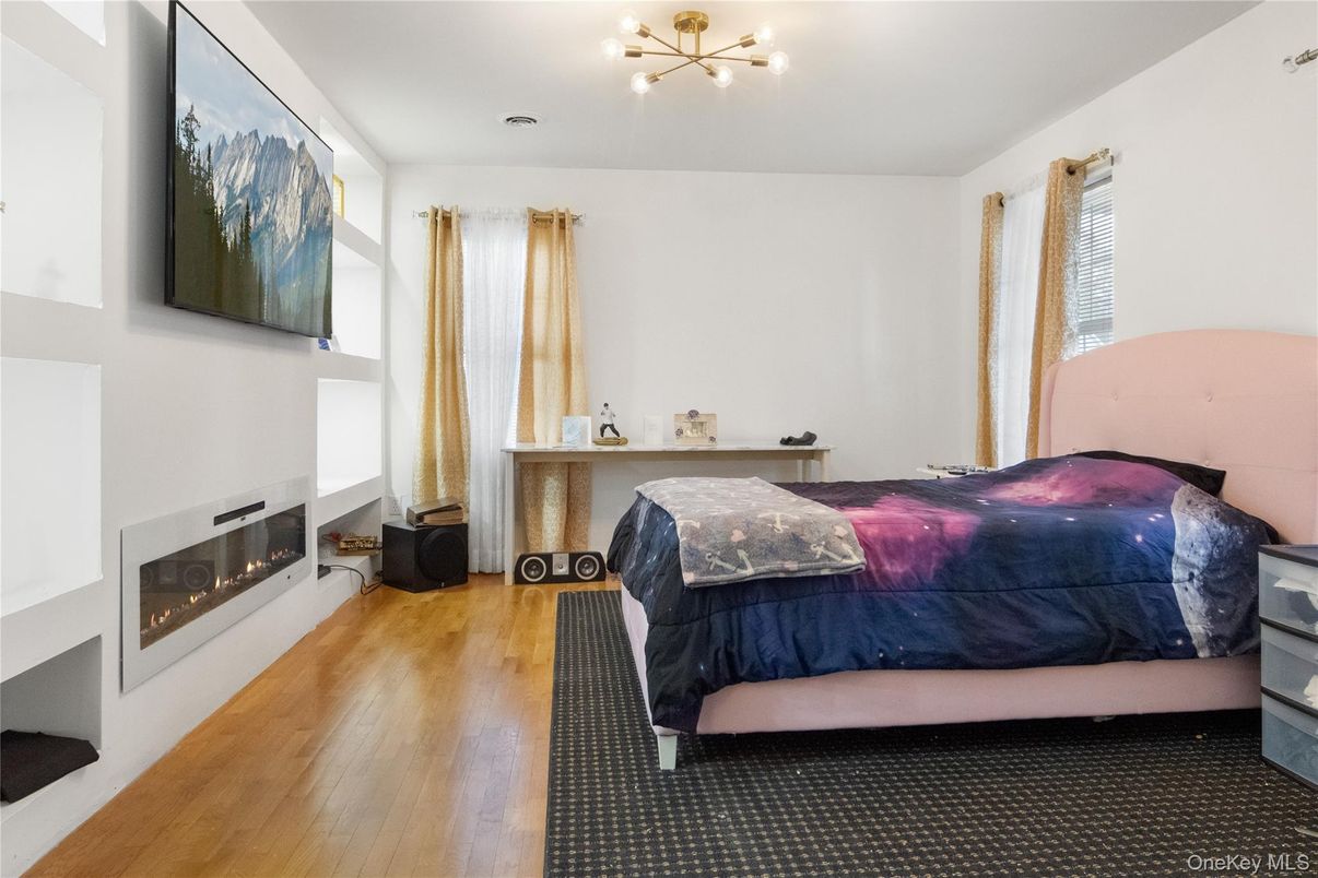 DE Listing image placeholder