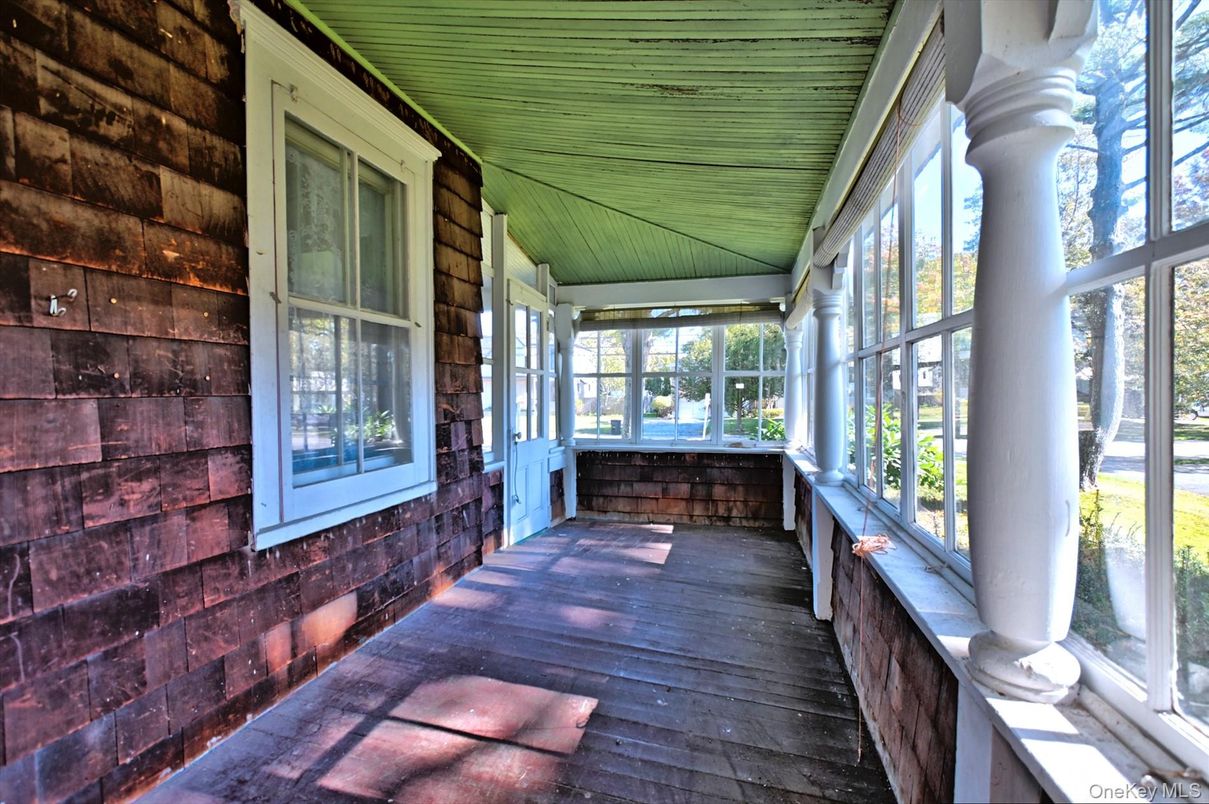 Interior, Sun Room, Wood Texture Flooring