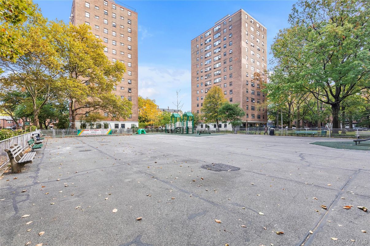 Backyard, Exterior, Facade, Condo Building