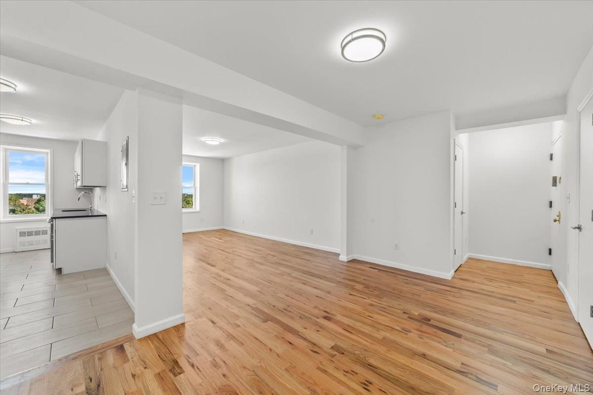 Empty room, Interior, Kitchen, Wood Texture Flooring