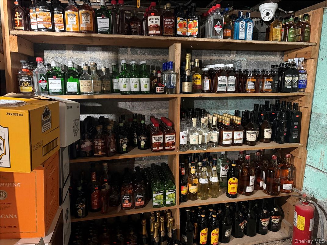 Interior, Wine Storage