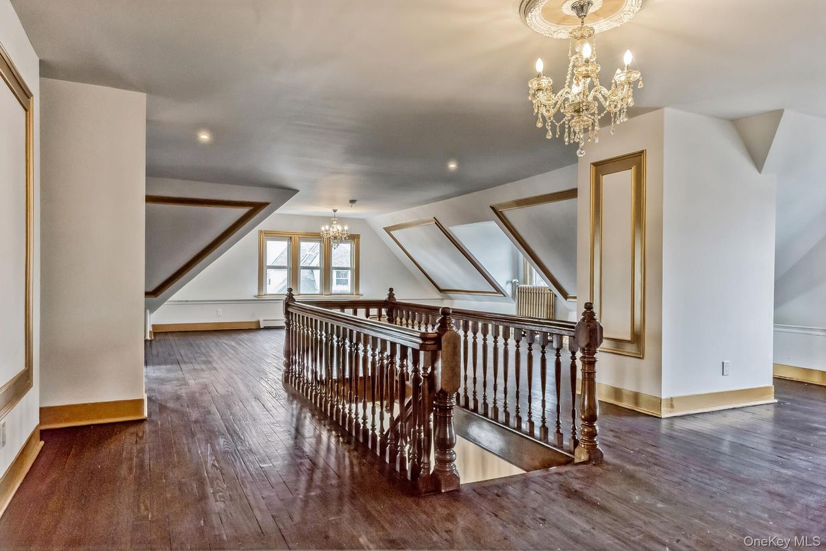 Chandelier, Interior, Recessed Lighting, Wood Texture Flooring