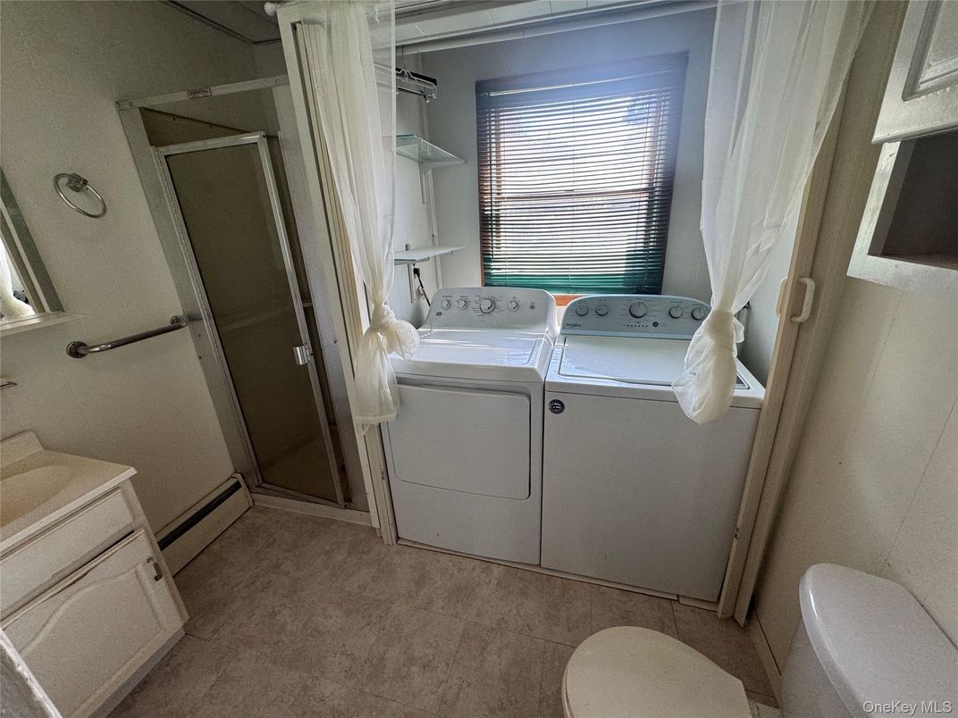 Interior, Utility Closets, Washer