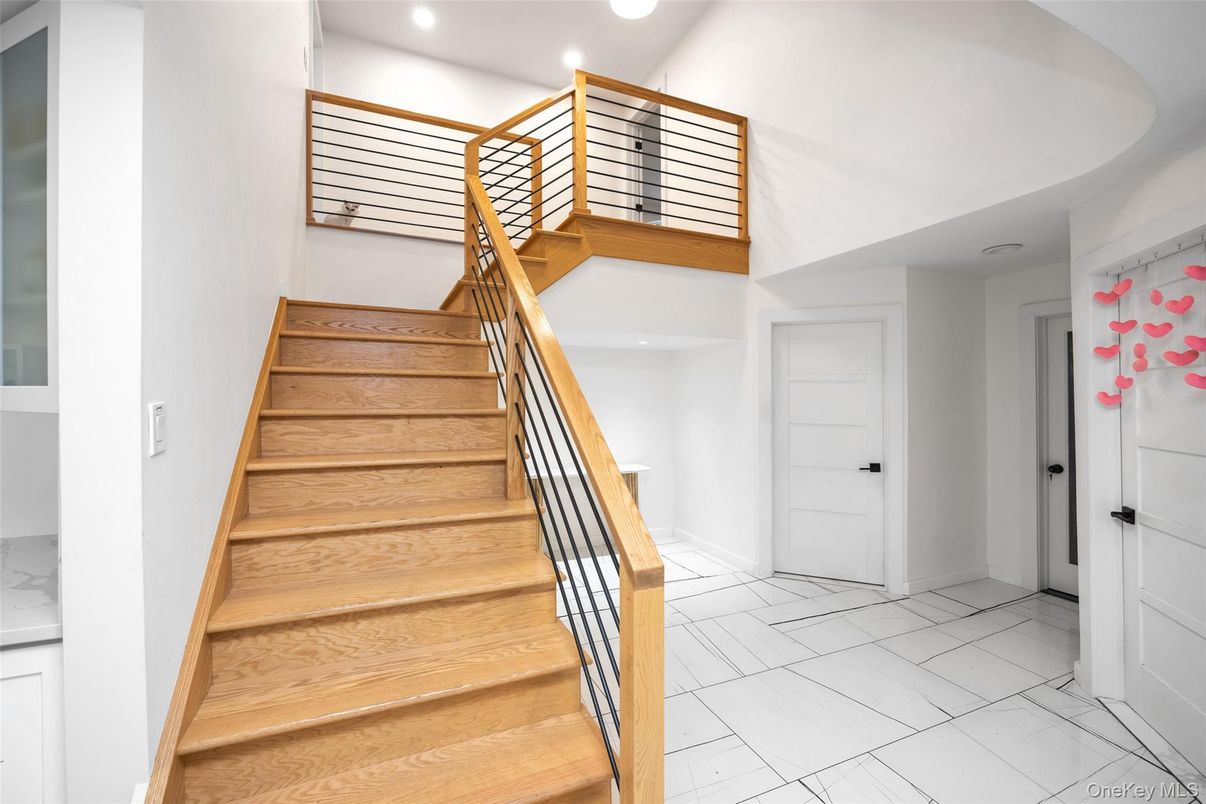 Interior, Marble, Recessed Lighting