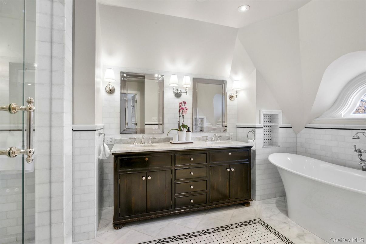 Bathroom, Dual Sink Vanities, Free Standing Baths, Glass Shower, Interior, Marble, Recessed Lighting