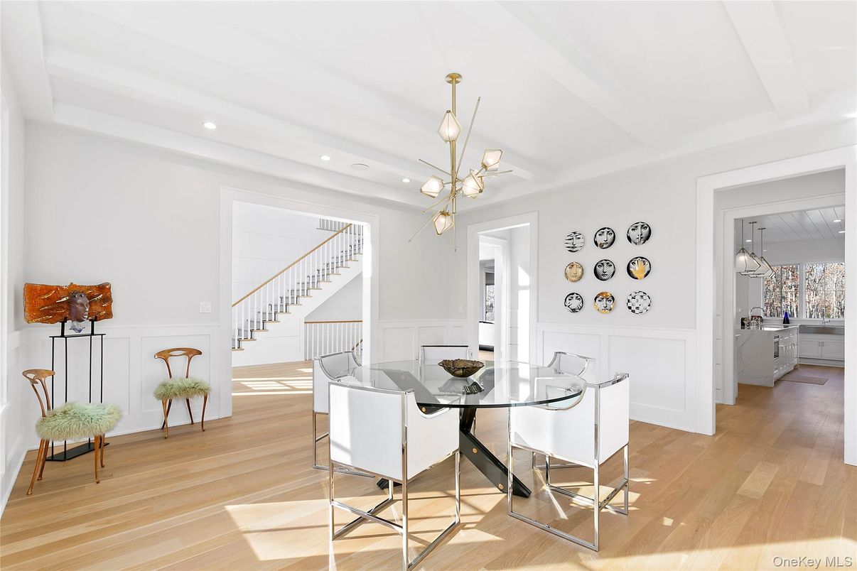 Dining room, Interior, Pendant Lights, Recessed Lighting, Wood Texture Flooring