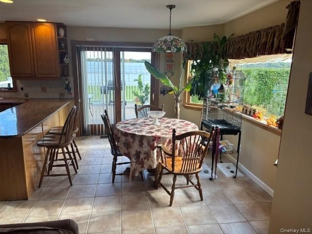 Dining room, Interior, Kitchen, Pendant Lights, Recessed Lighting