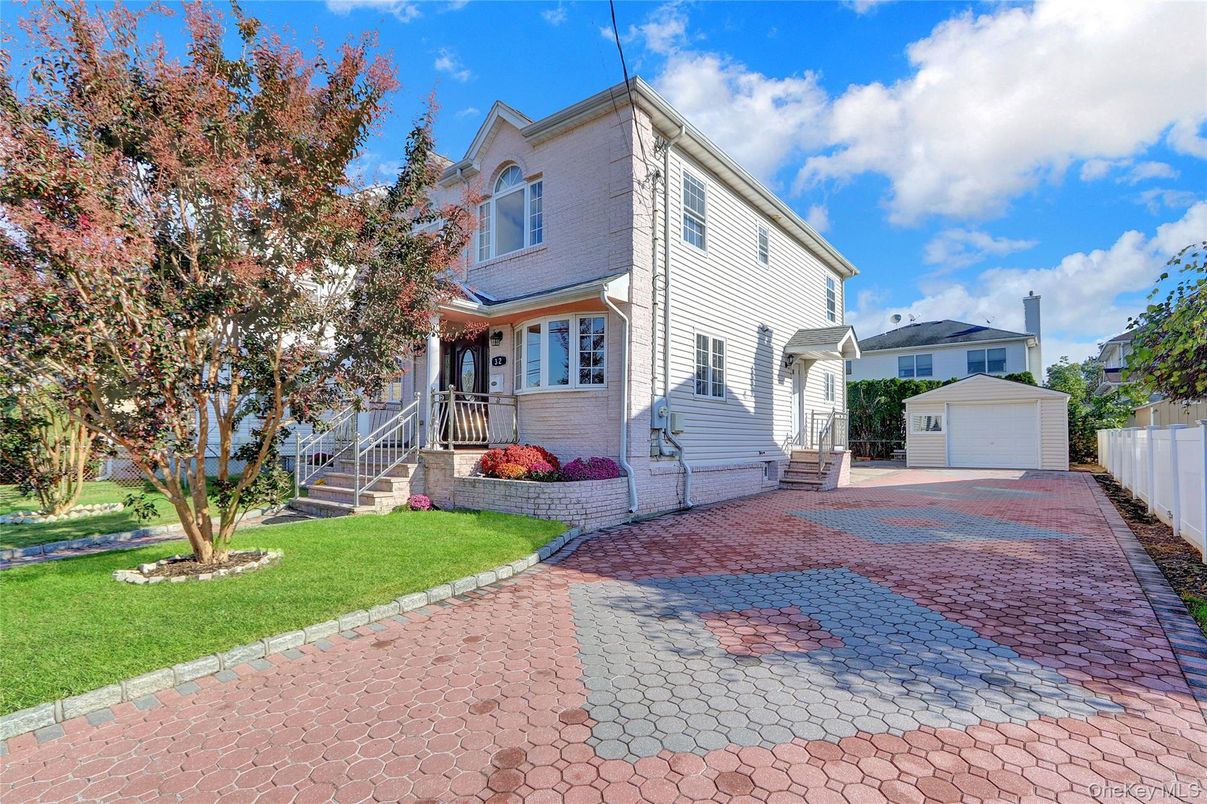 Detached Garage, Exterior, Facade, Farmhouse