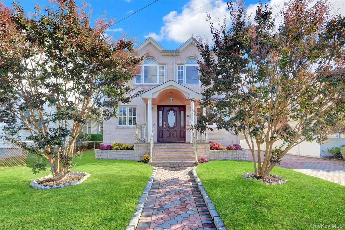 Backyard, Exterior, Facade, Georgian