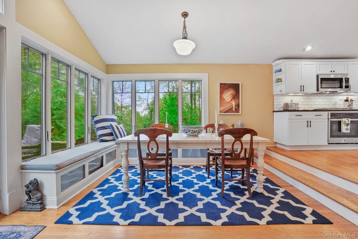 Dining room, Interior, Kitchen, Pendant Lights, Recessed Lighting, Wood Texture Flooring