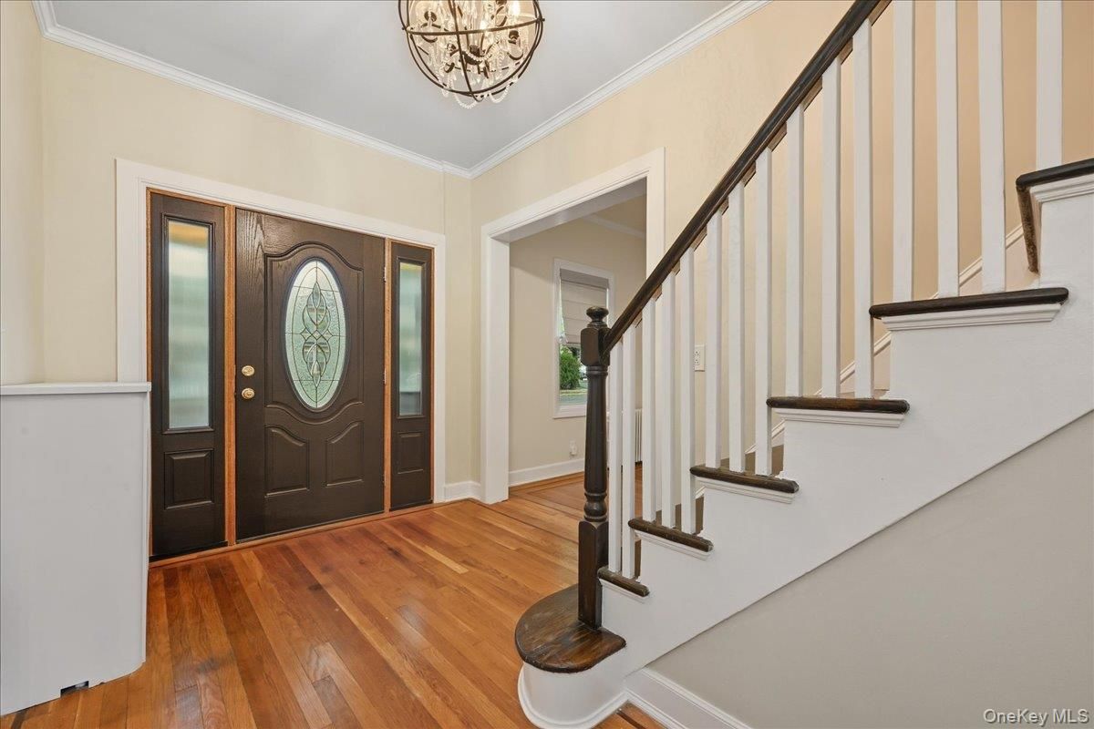 Chandelier, Interior, Wood Texture Flooring