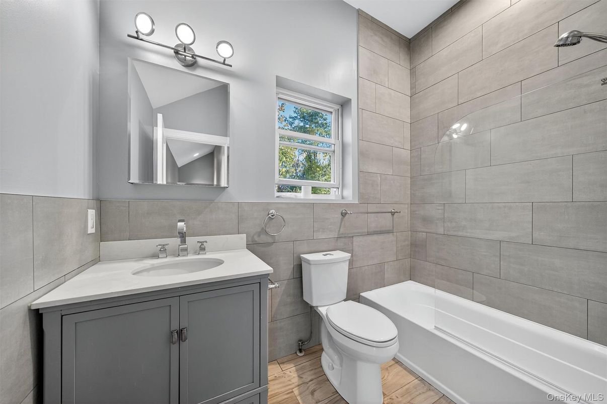 Bathroom, Interior, Wood Texture Flooring