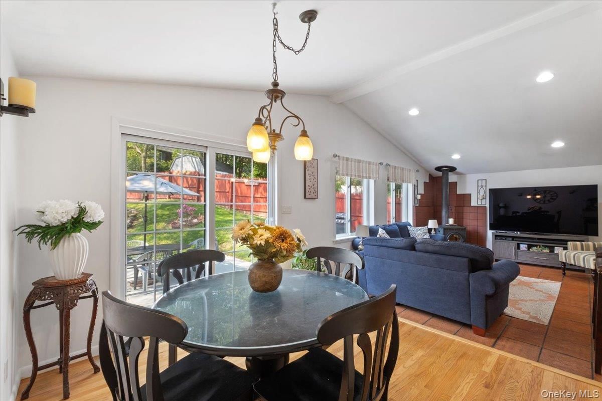 Dining room, Interior, Living room, Pendant Lights, Recessed Lighting, Wood Texture Flooring