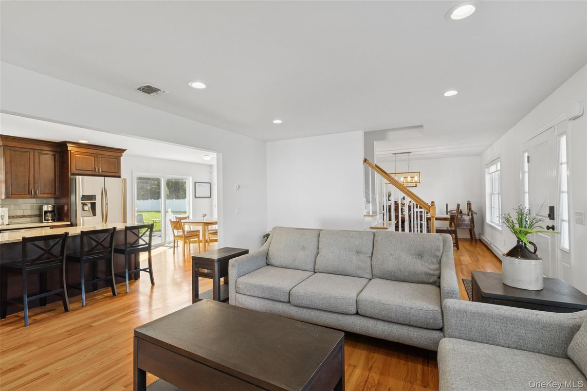 Dining room, Interior, Kitchen, Living room, Pendant Lights, Recessed Lighting, Wood Texture Flooring