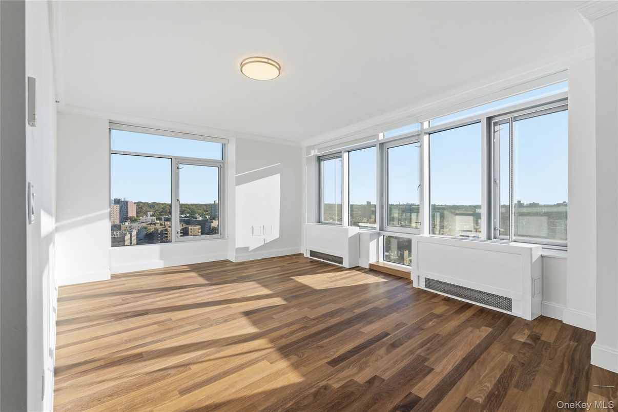 Empty room, Interior, Water, Wood Texture Flooring