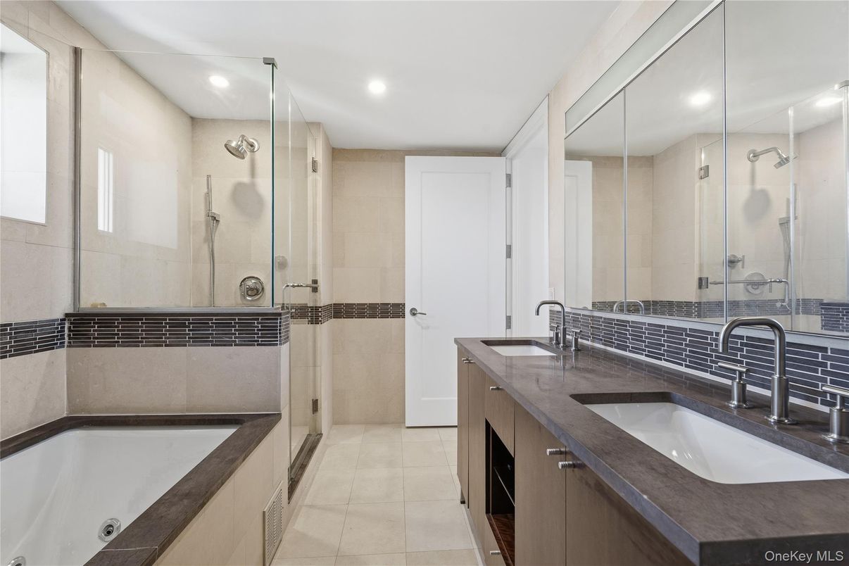 Bathroom, Dual Sink Vanities, Glass Shower, Interior, Recessed Lighting