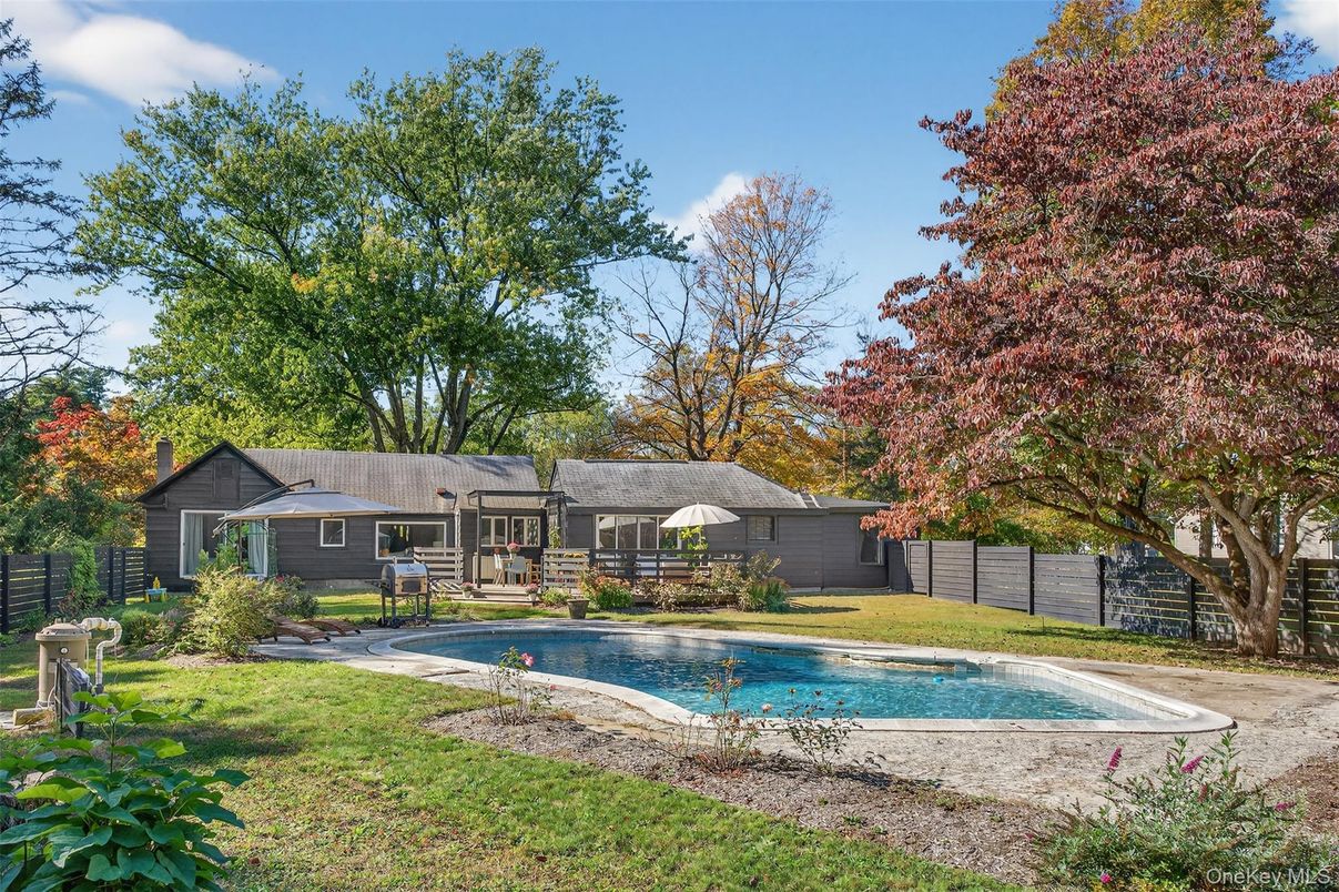 Backyard, Exterior, Pool