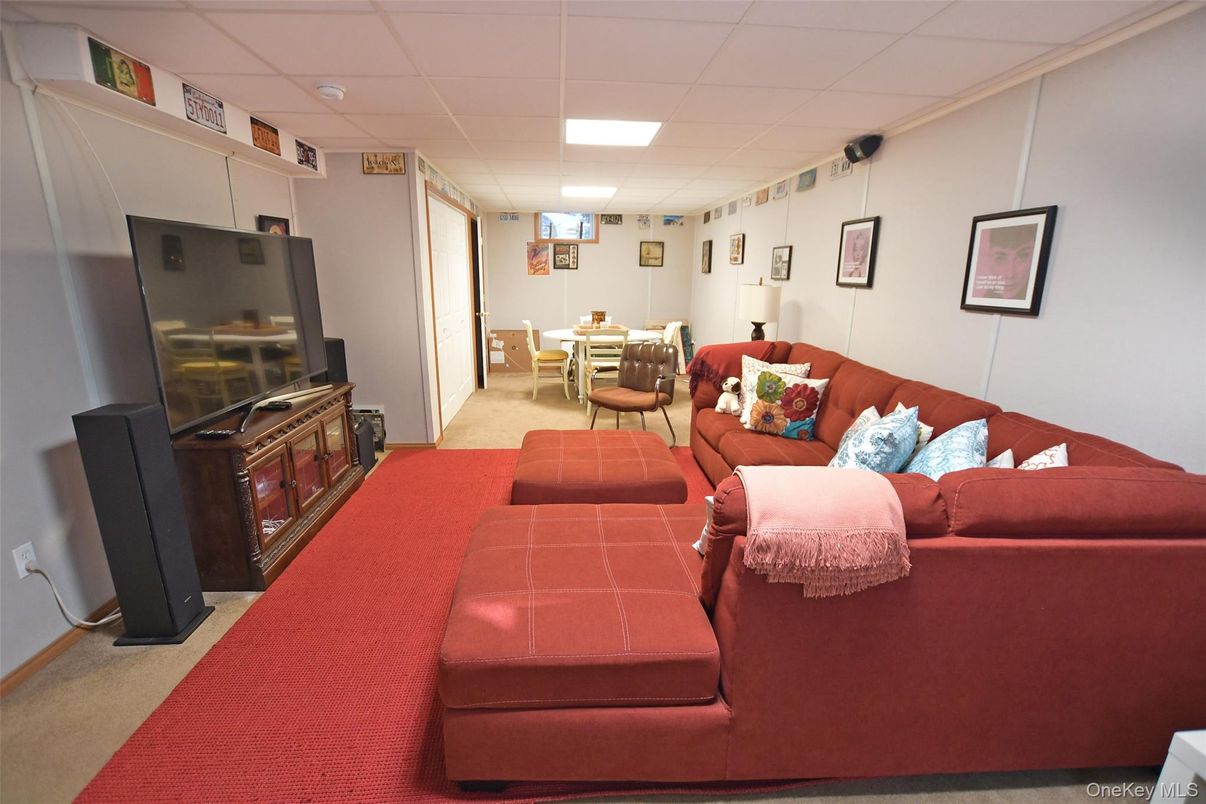Dining room, Interior, Living room, Recessed Lighting