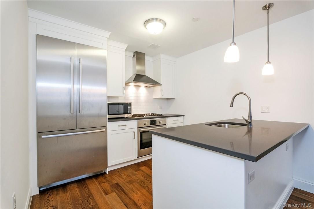 Interior, Kitchen, Pendant Lights, Stainless Steel Appliances, Wood Texture Flooring