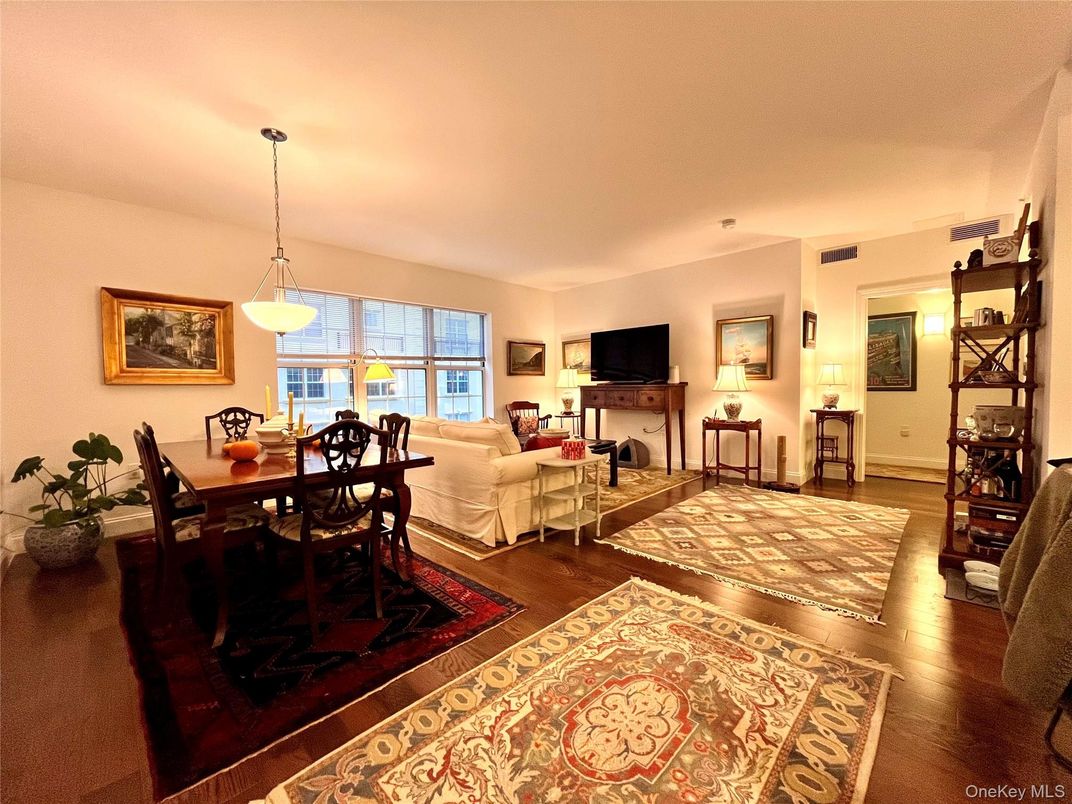 Bedroom, Dining room, Interior, Living room, Pendant Lights, Wood Texture Flooring