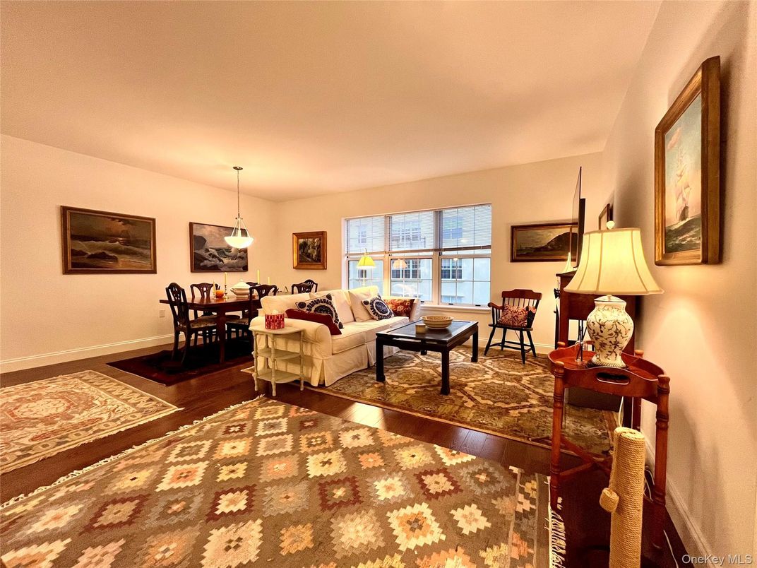 Dining room, Interior, Living room, Pendant Lights, Wood Texture Flooring