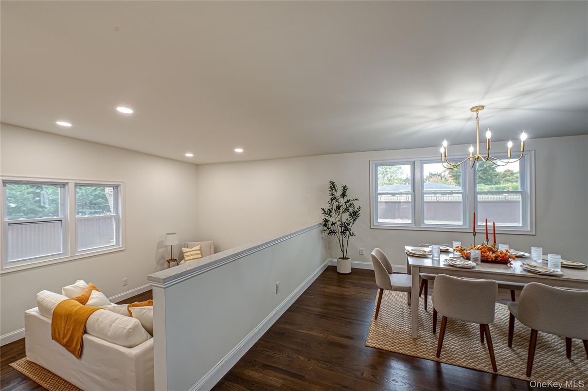 Dining room, Interior, Pendant Lights, Recessed Lighting, Wood Texture Flooring