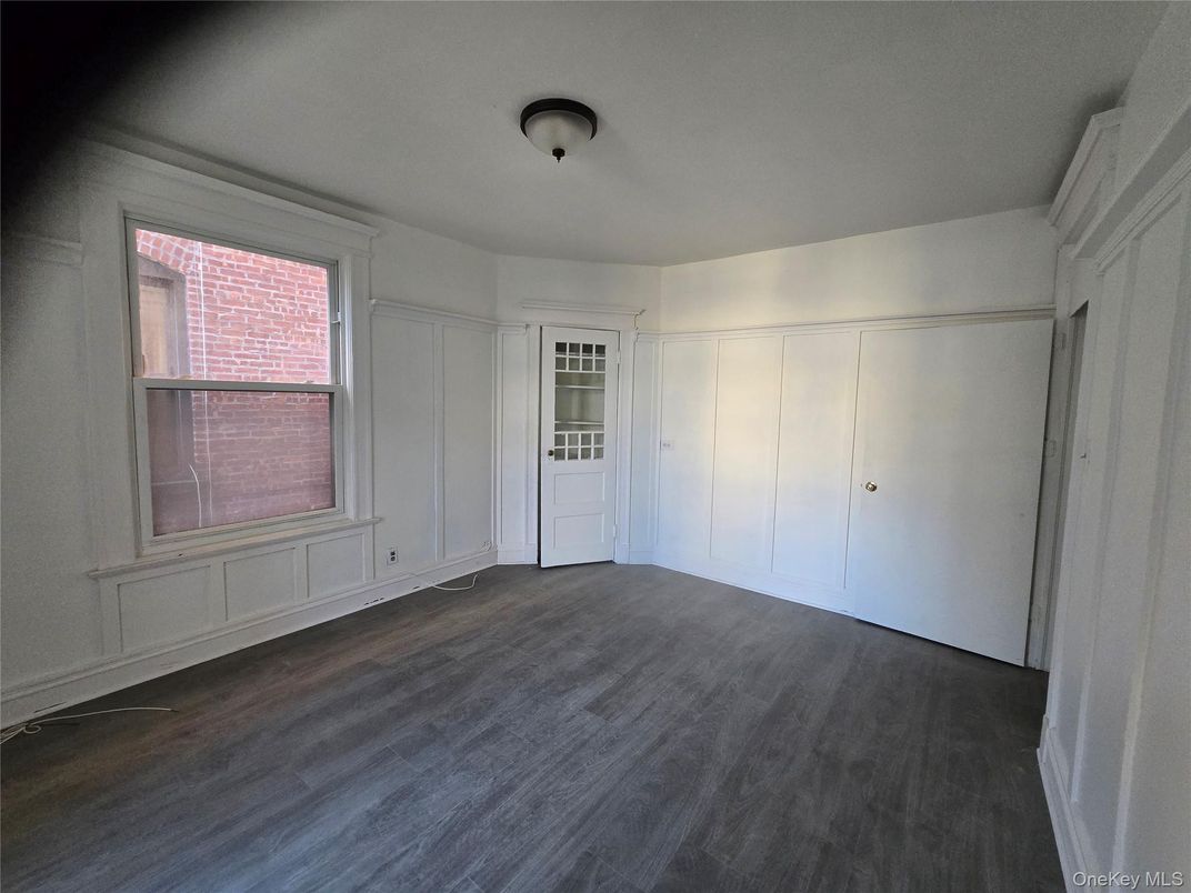 DE Listing image placeholder