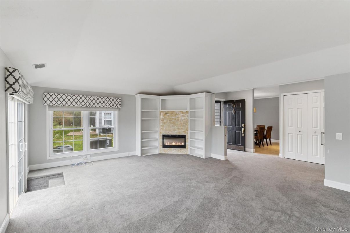 Empty room, Fireplace, Interior