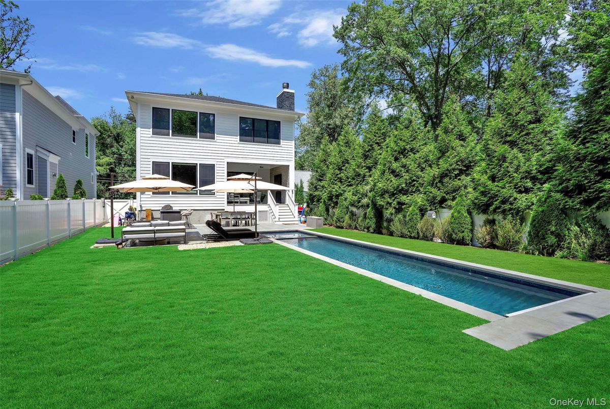 Backyard, Exterior, Pool