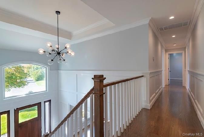 Interior, Pendant Lights, Recessed Lighting, Wood Texture Flooring