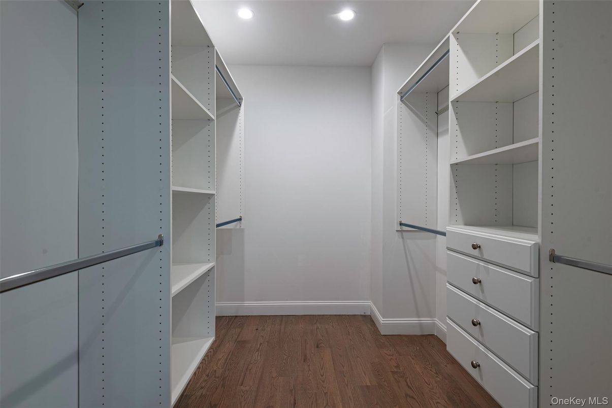 Interior, Recessed Lighting, Walk-in Closets, Wood Texture Flooring