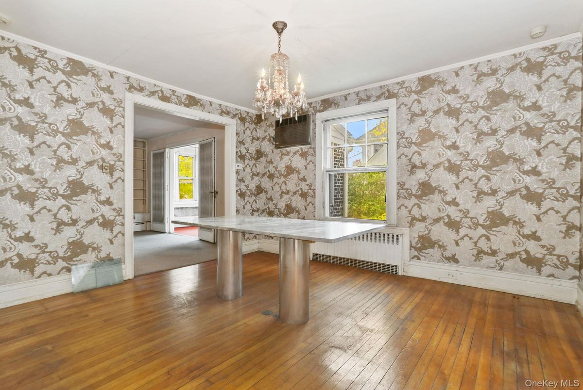 Chandelier, Empty room, Interior, Wood Texture Flooring