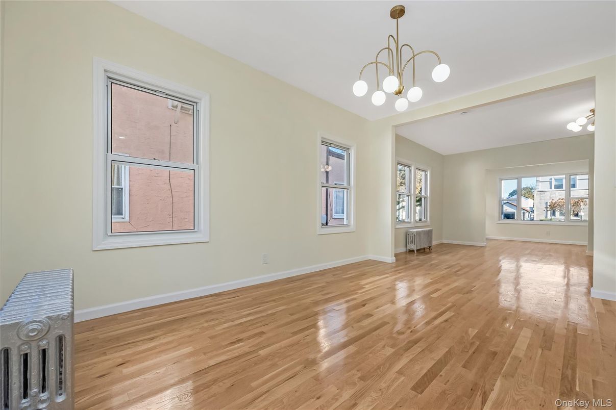 Empty room, Interior, Pendant Lights, Wood Texture Flooring