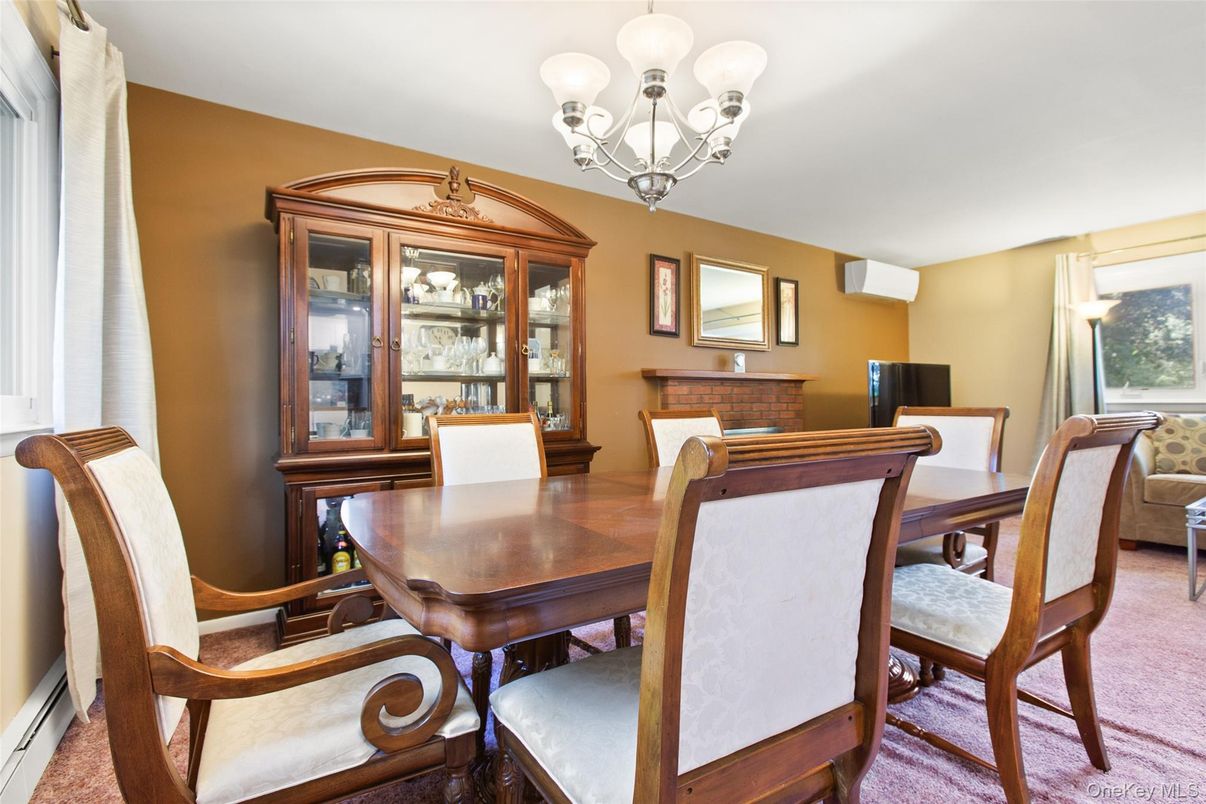 Chandelier, Dining room, Interior
