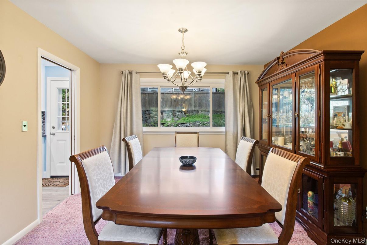 Chandelier, Dining room, Interior