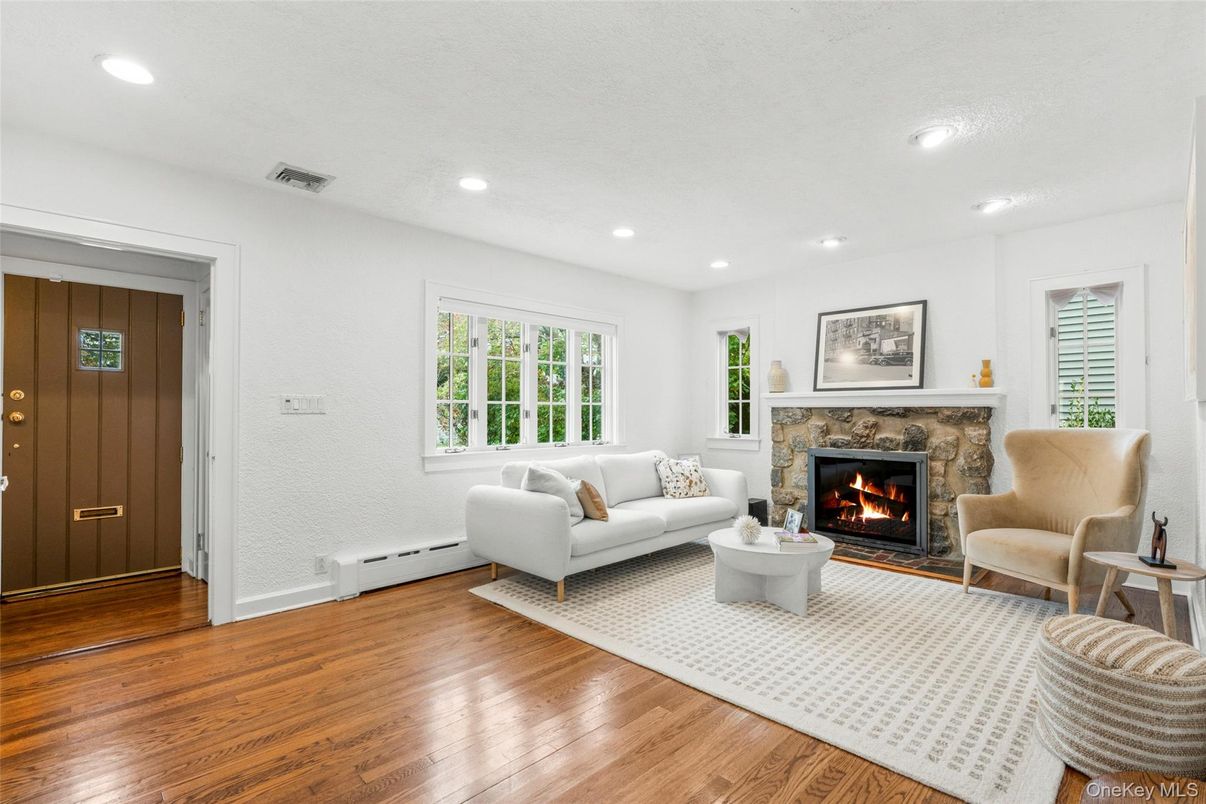 Fireplace, Interior, Living room, Recessed Lighting, Wood Texture Flooring