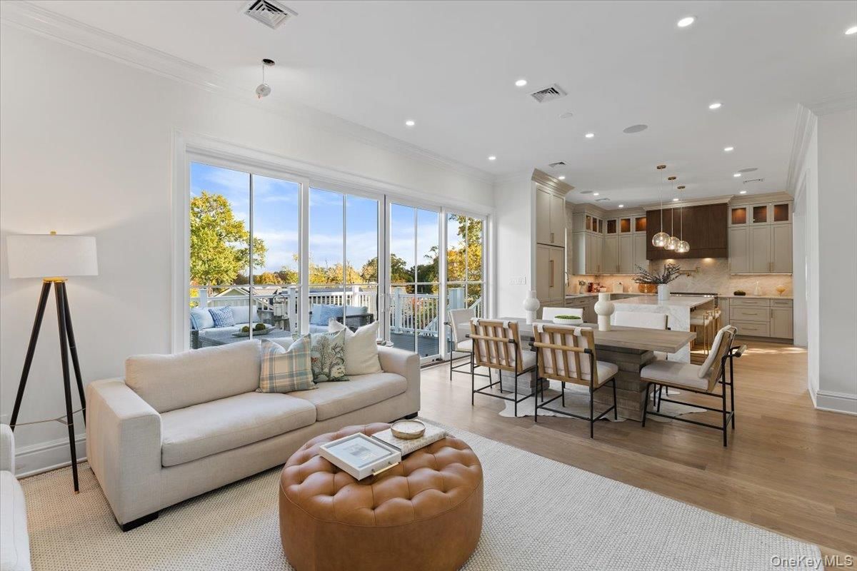 Dining room, Interior, Kitchen, Living room, Pendant Lights, Recessed Lighting, Wood Texture Flooring